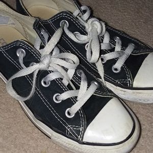 Black converse
